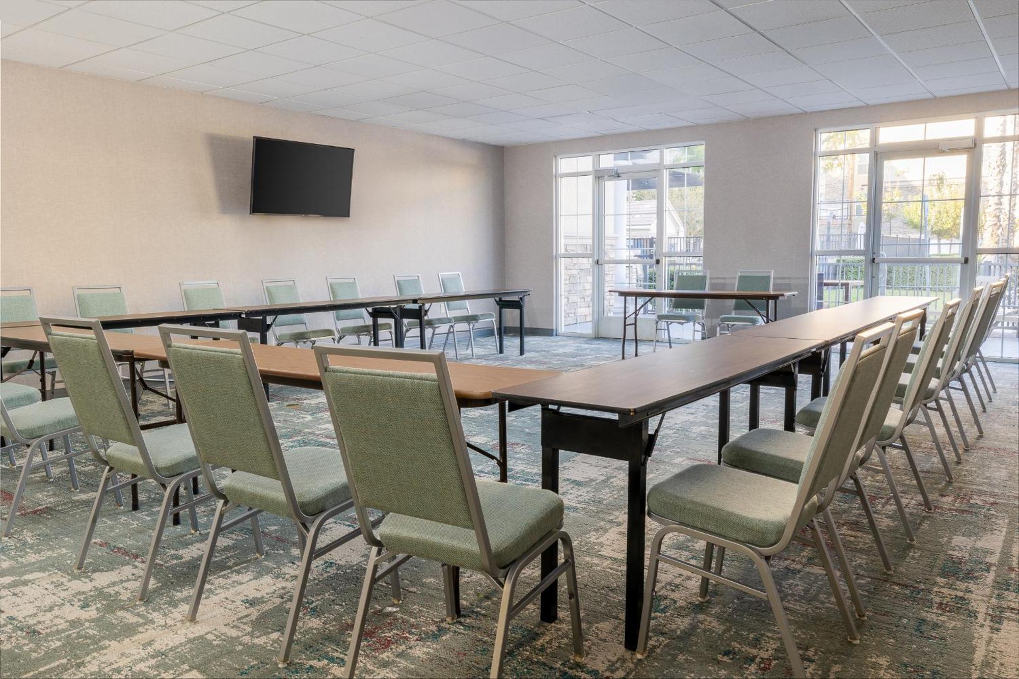 Homewood Suites By Hilton Ontario Ранчо Кукамонга Екстериор снимка